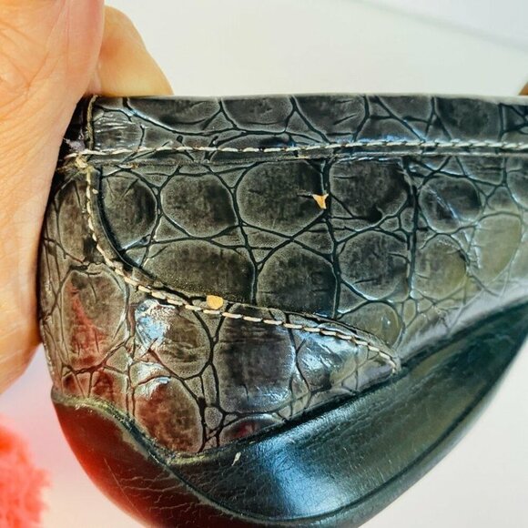 Croco Patent Leather Loafers - Picture 7 of 11